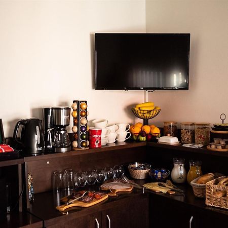Atrium Bed & Breakfast Сремска Митровица Екстериор снимка