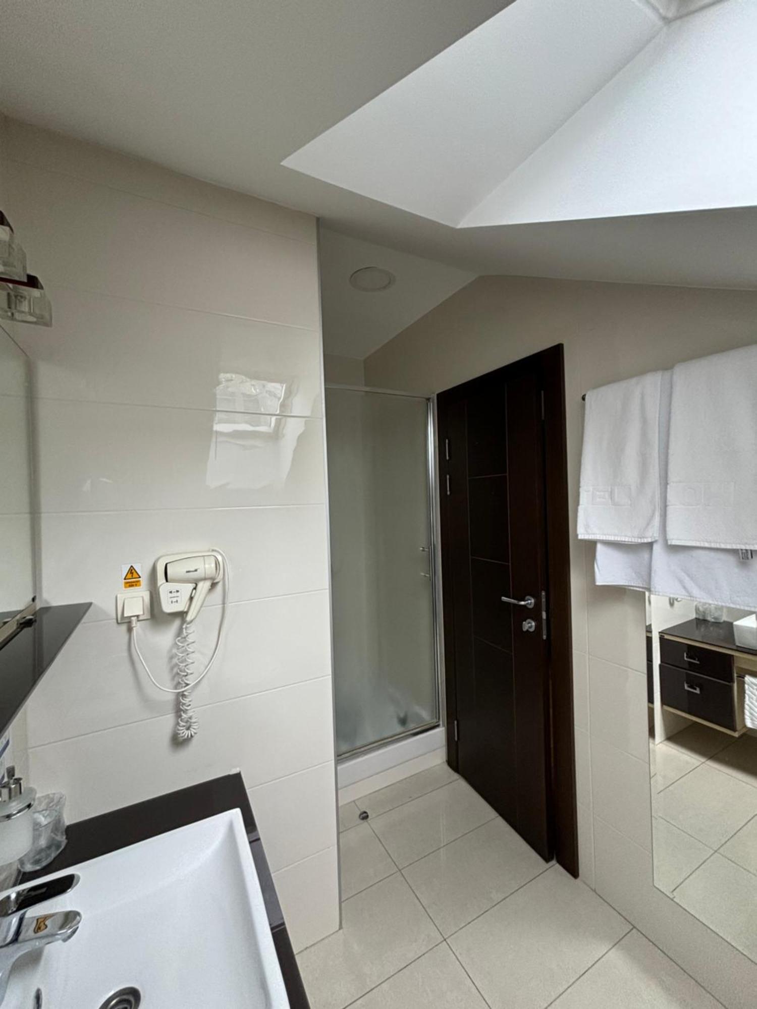 Atrium Bed & Breakfast Сремска Митровица Екстериор снимка
